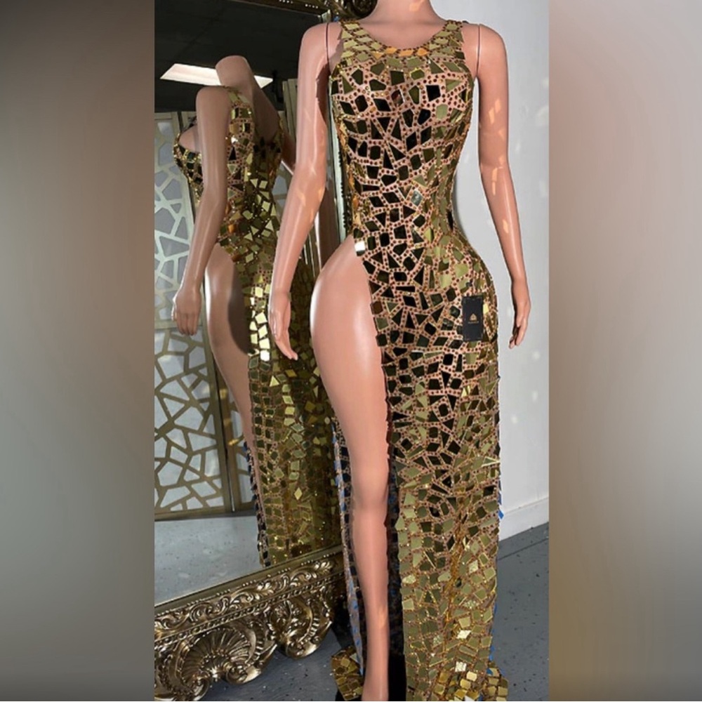 Vita Diamond Gown